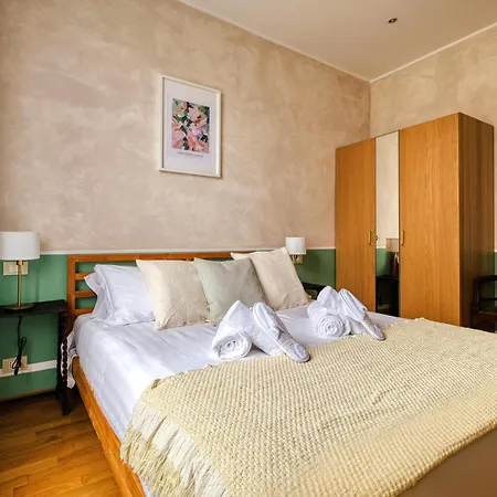 Appartement Elegant Three In Porta Romana By Mastery *